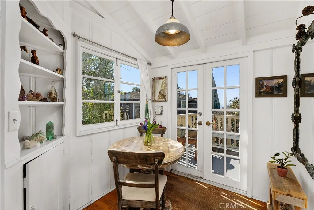 617 Lombardy, Laguna Beach, California 92651 home-pic-16
