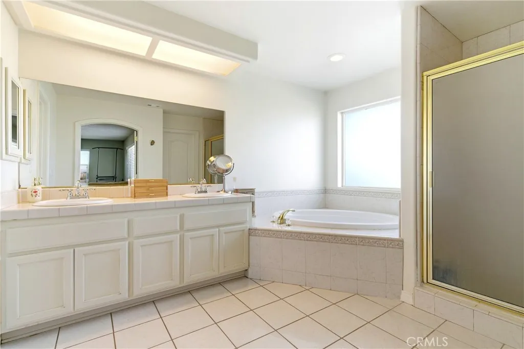 7330 Smoke Tree, Phelan, California 92371 home-pic-48