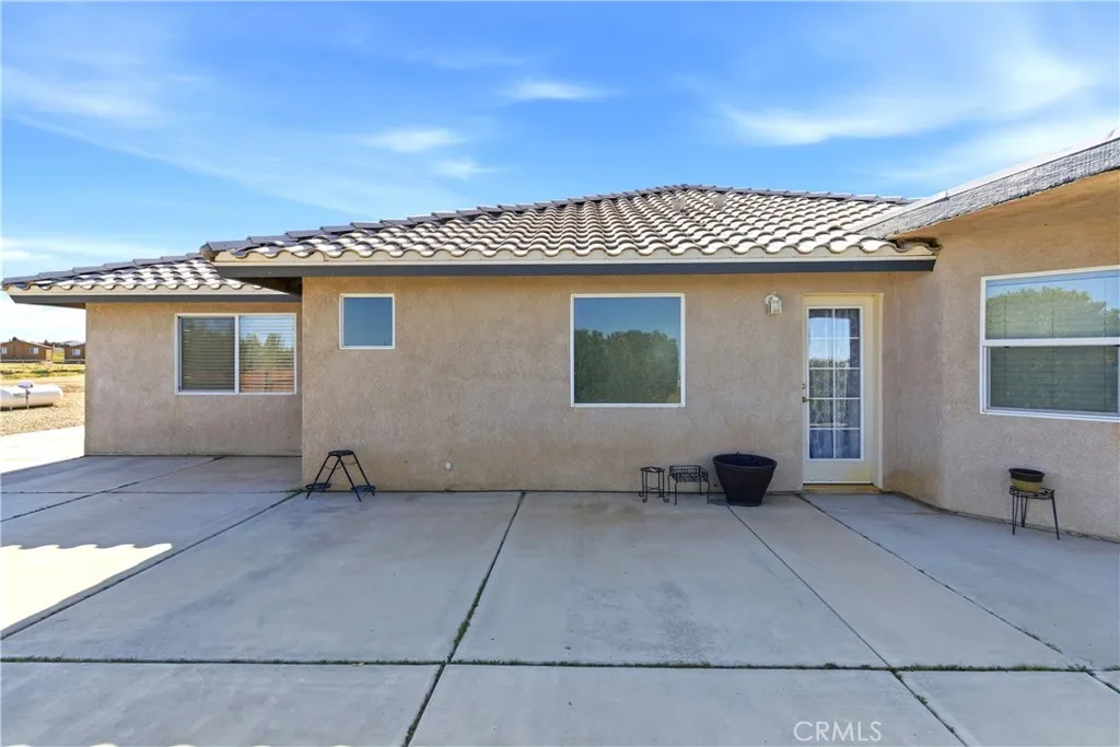 7330 Smoke Tree, Phelan, California 92371 home-pic-8