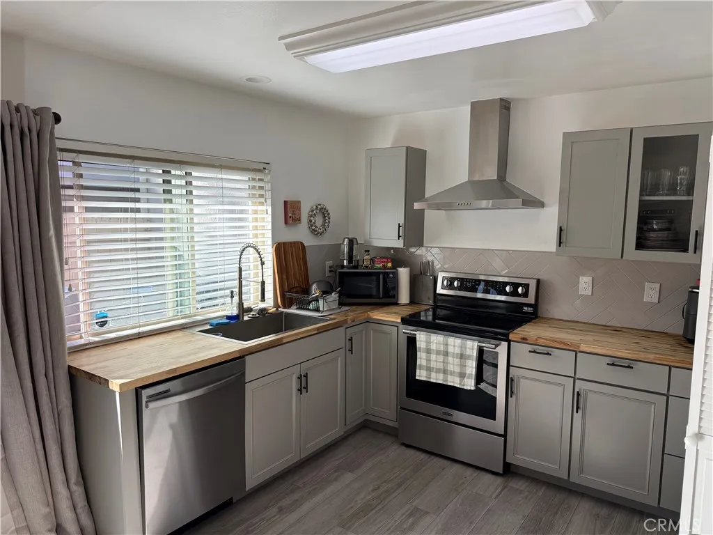 6672 Sun Drive C, Huntington Beach, California 92647 home-pic-5