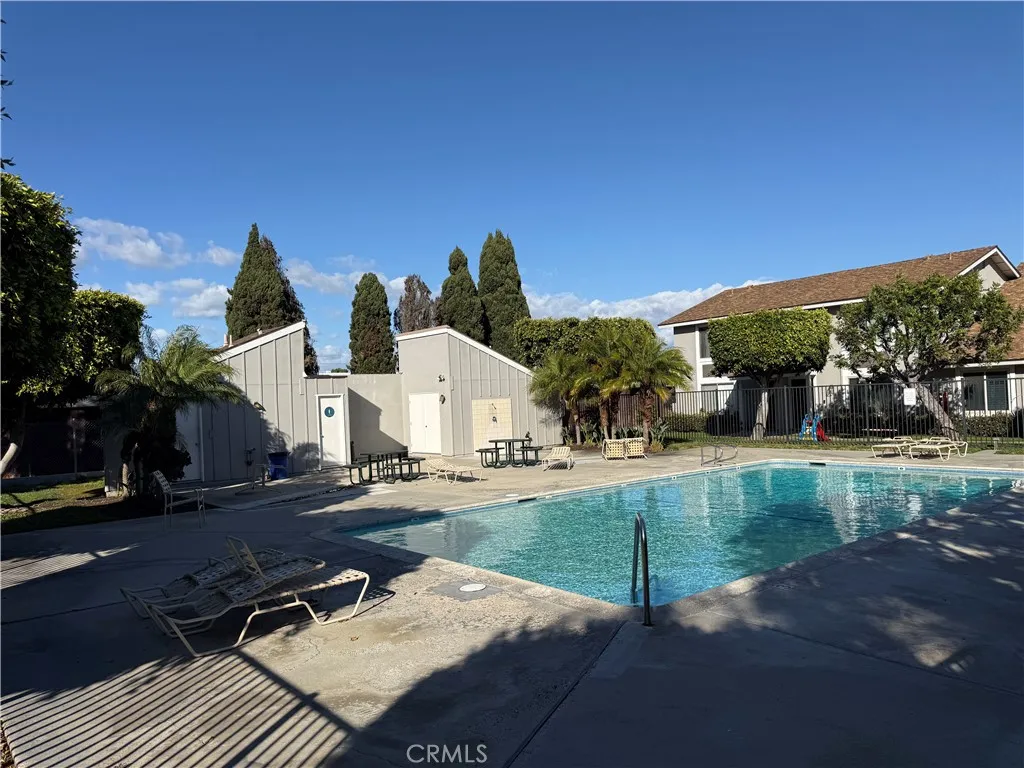 6672 Sun Drive C, Huntington Beach, California 92647 home-pic-22