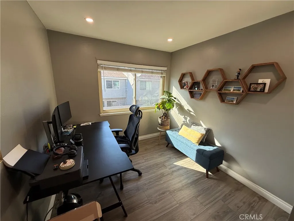 6672 Sun Drive C, Huntington Beach, California 92647 home-pic-10
