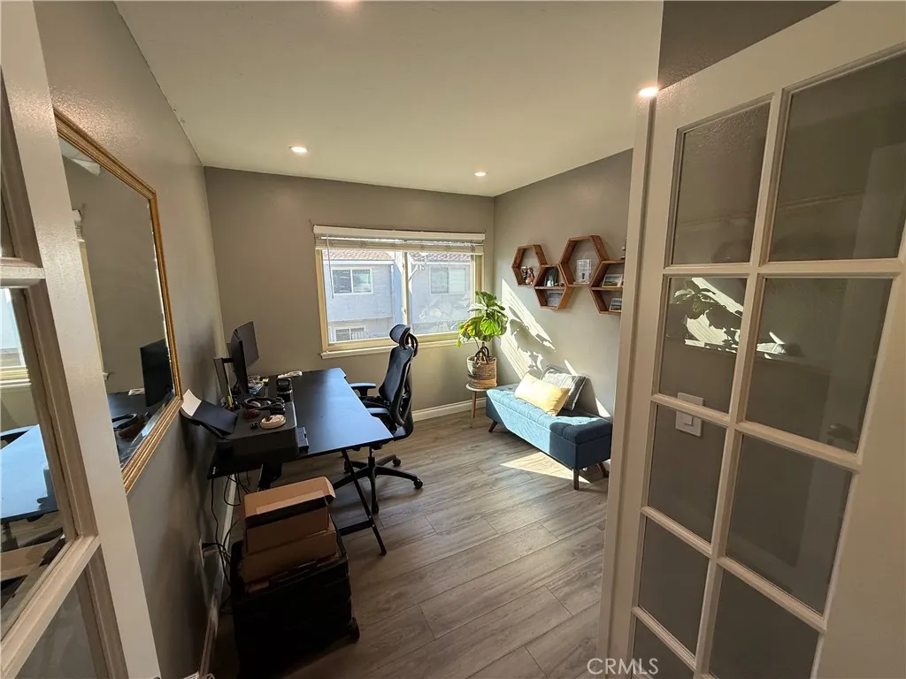 6672 Sun Drive C, Huntington Beach, California 92647 home-pic-9
