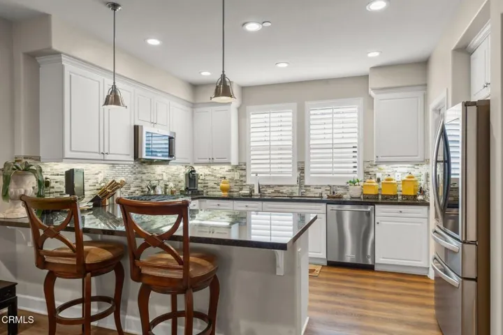 3279_Islander_Walk-21