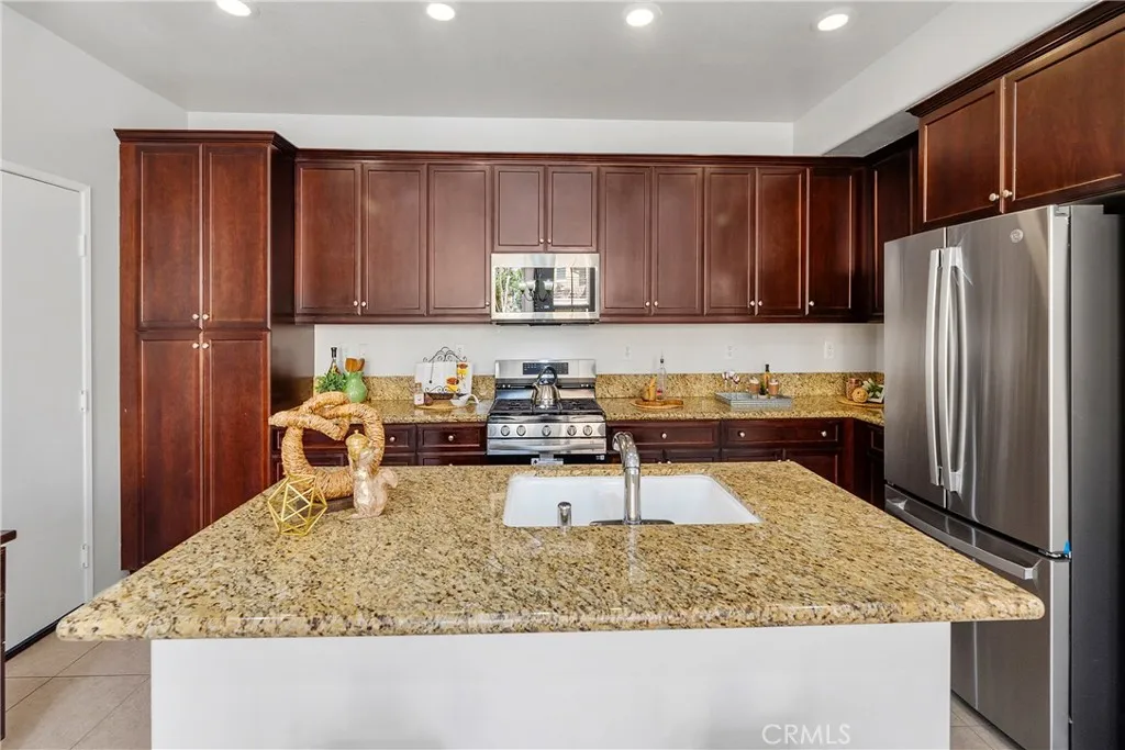 6291 Amarante, Eastvale, California 91752 home-pic-20