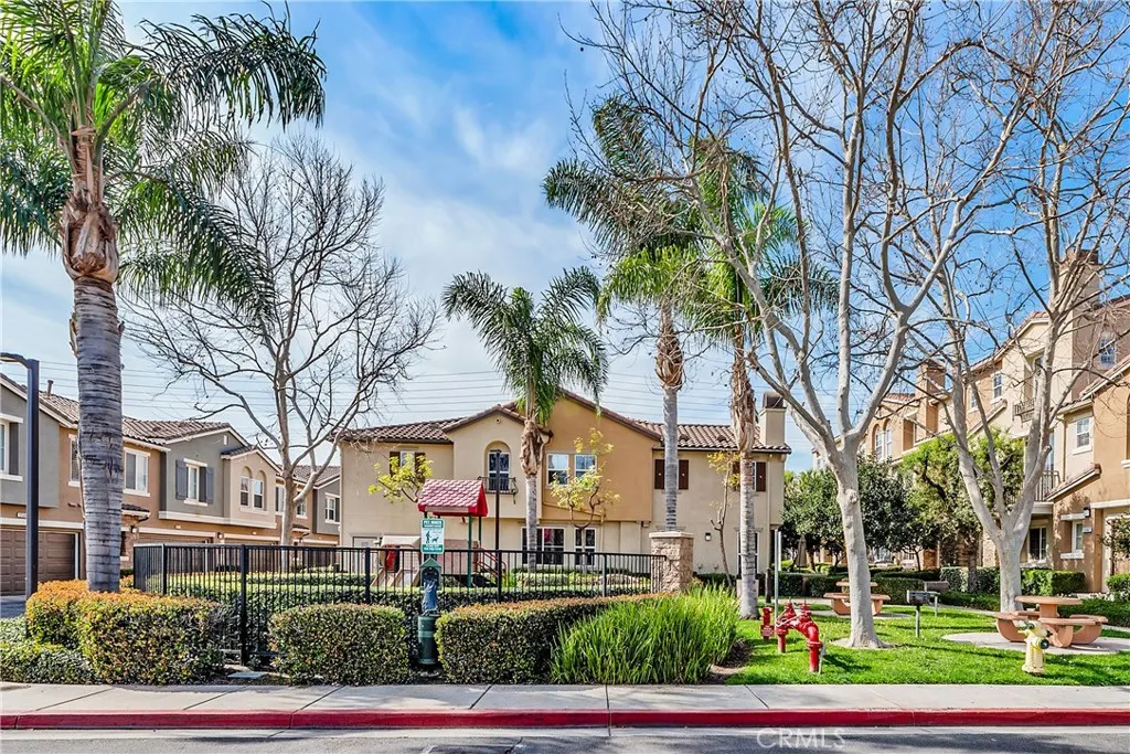 6291 Amarante, Eastvale, California 91752 home-pic-75