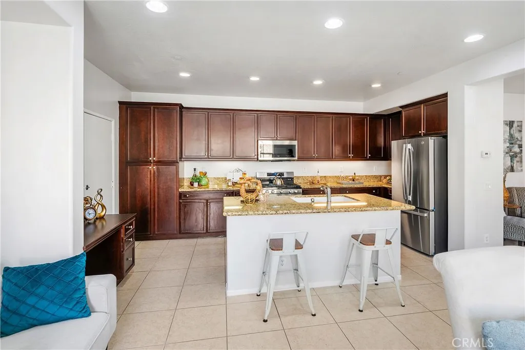 6291 Amarante, Eastvale, California 91752 home-pic-30
