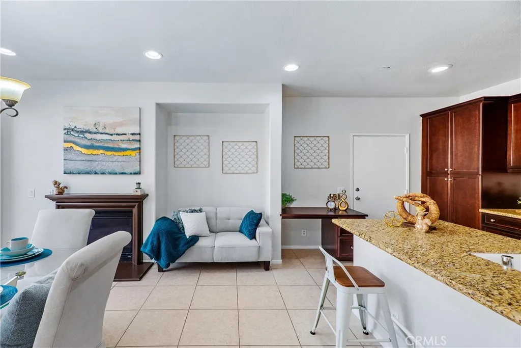 6291 Amarante, Eastvale, California 91752 home-pic-17
