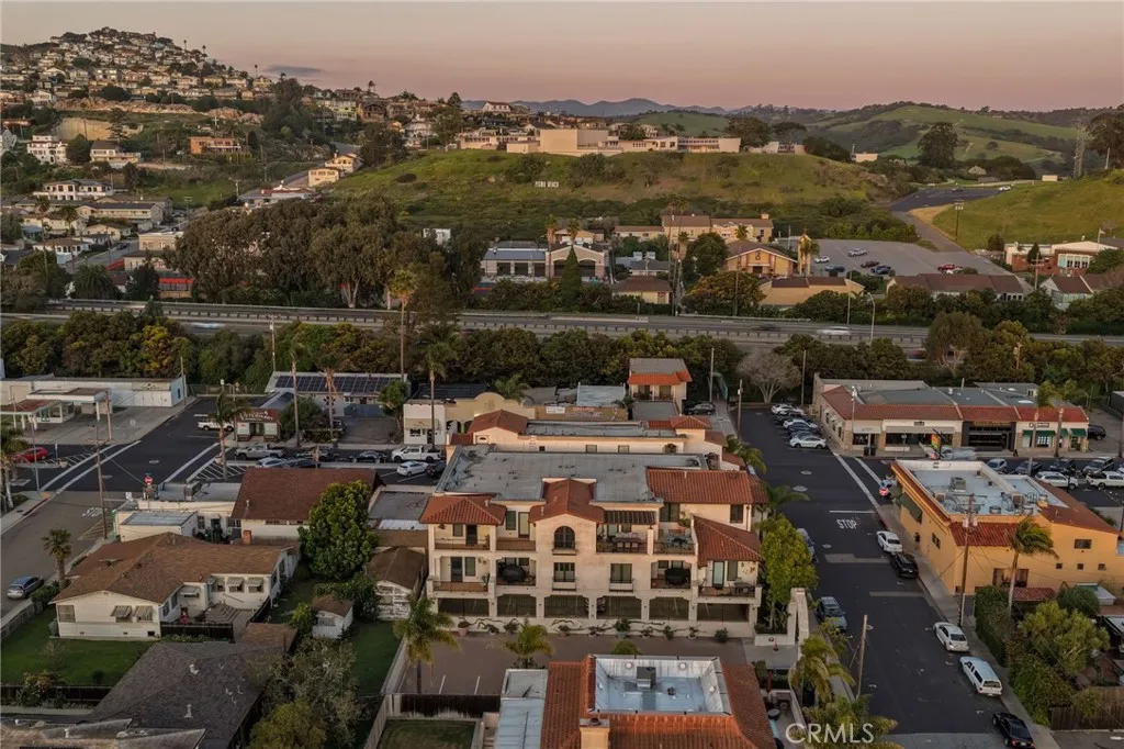 911 Price Street 5, Pismo Beach, California 93449 home-pic-36