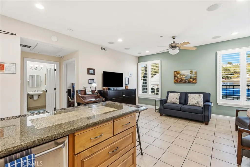 911 Price Street 5, Pismo Beach, California 93449 home-pic-12