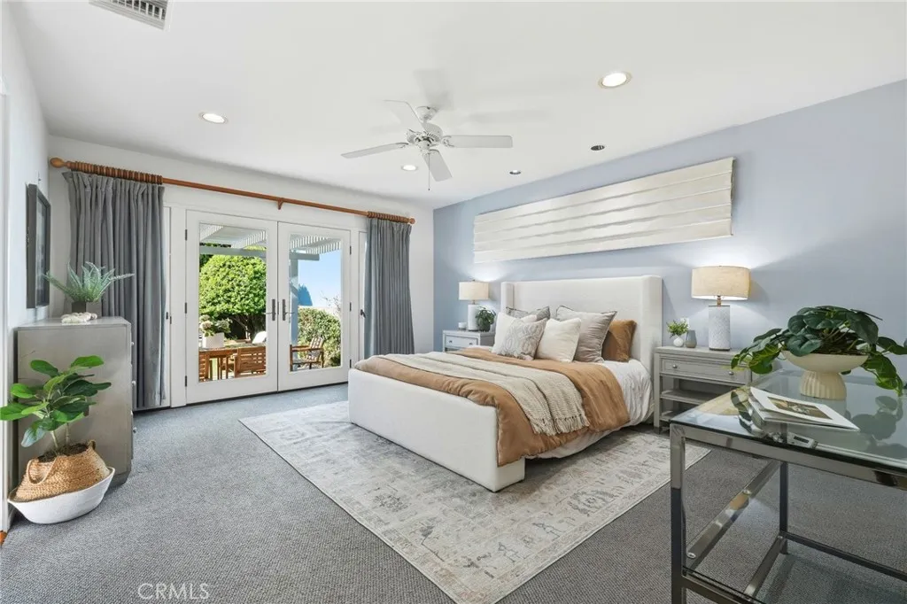 1025 N Screenland Drive, Burbank, California 91505 home-pic-21
