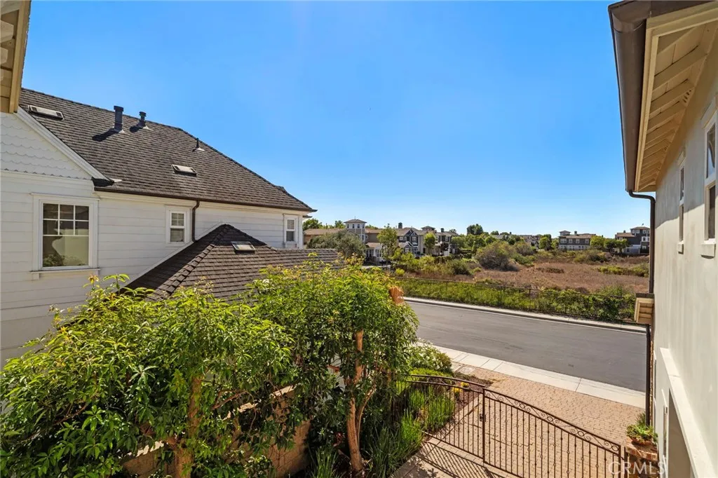 17272 Tidalridge Lane, Huntington Beach, California 92649 home-pic-39