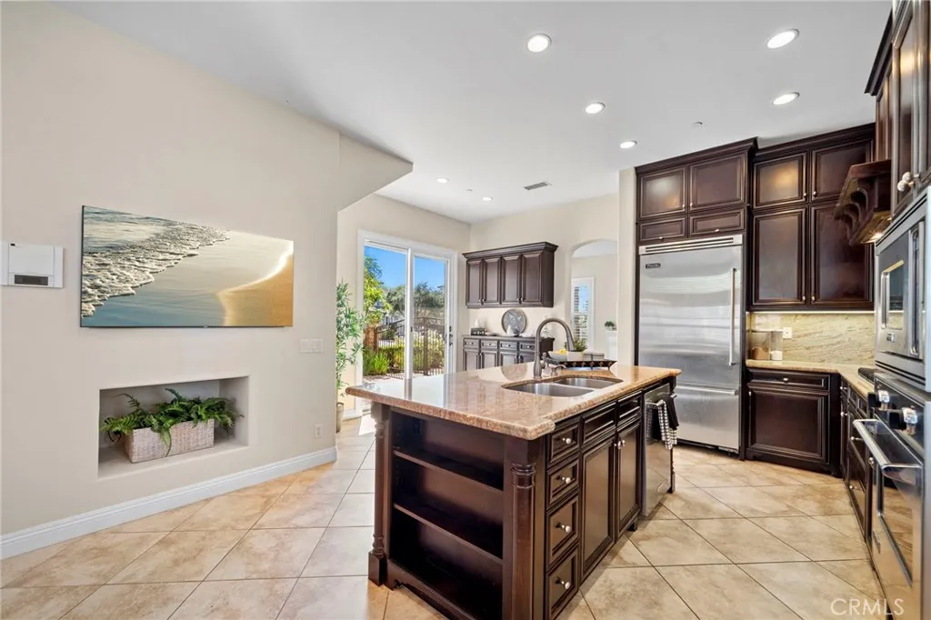 17272 Tidalridge Lane, Huntington Beach, California 92649 home-pic-13