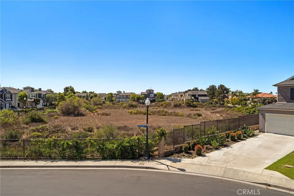 17272 Tidalridge Lane, Huntington Beach, California 92649 home-pic-24