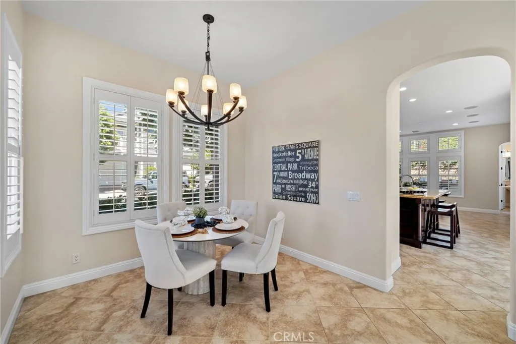 17272 Tidalridge Lane, Huntington Beach, California 92649 home-pic-9