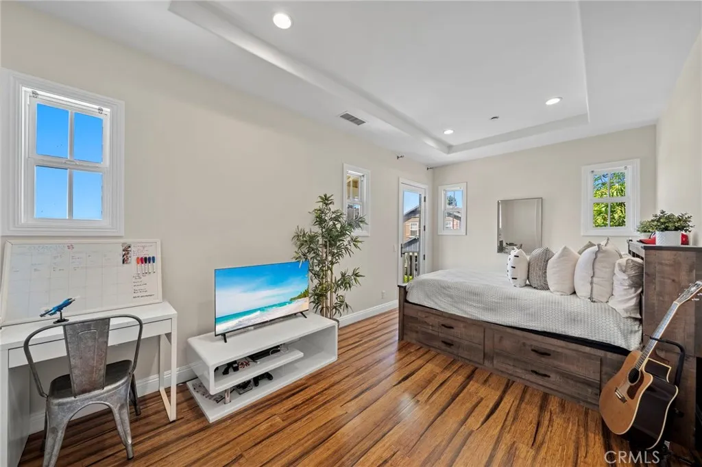 17272 Tidalridge Lane, Huntington Beach, California 92649 home-pic-22