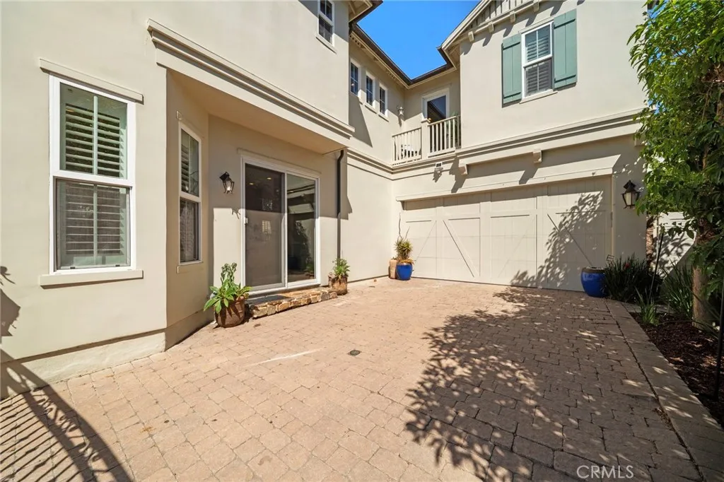 17272 Tidalridge Lane, Huntington Beach, California 92649 home-pic-4