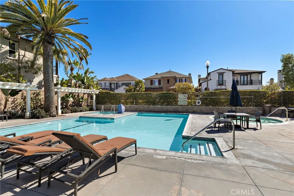 17272 Tidalridge Lane, Huntington Beach, California 92649 home-pic-58