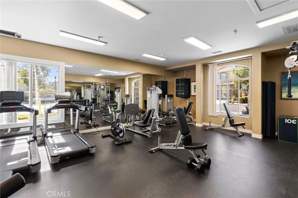 17272 Tidalridge Lane, Huntington Beach, California 92649 home-pic-63