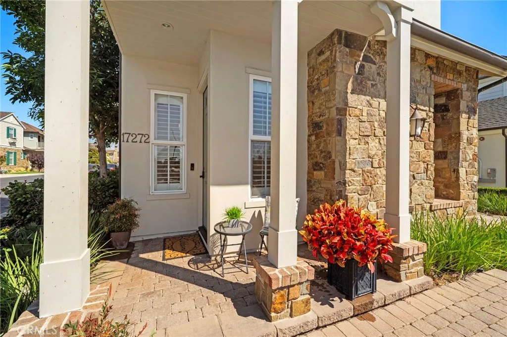 17272 Tidalridge Lane, Huntington Beach, California 92649 home-pic-3