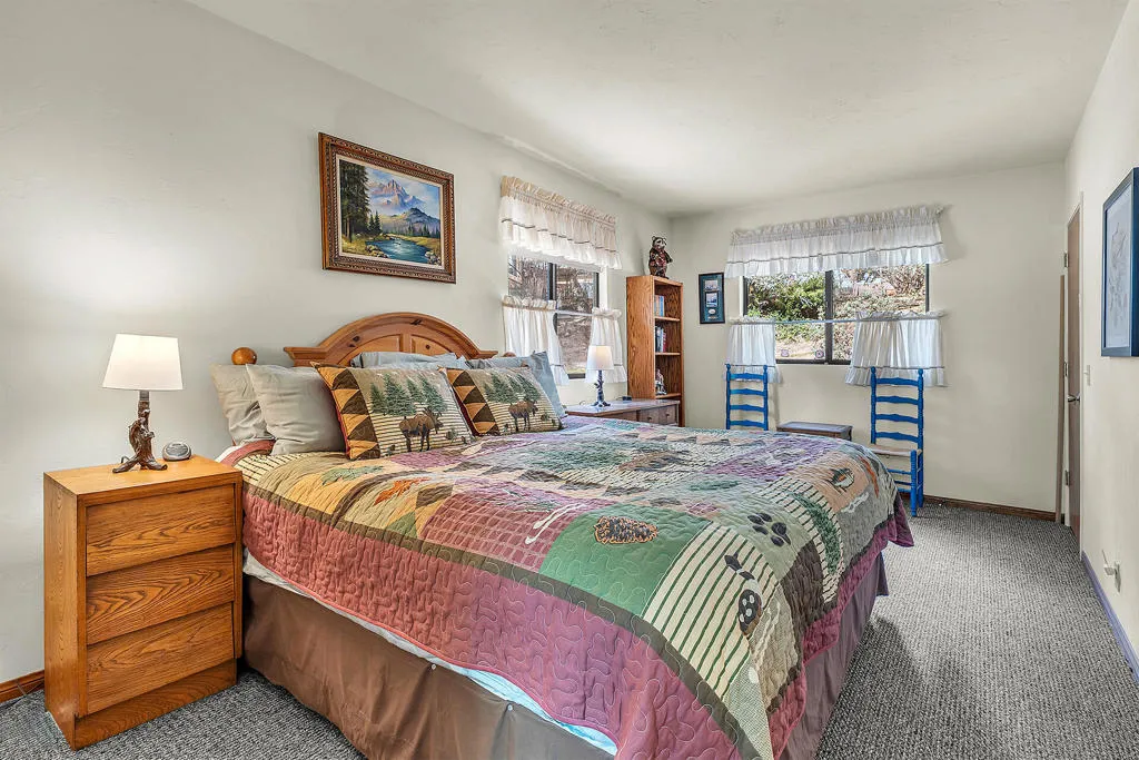 53037 Rockmere Drive, Idyllwild, California 92549 home-pic-27