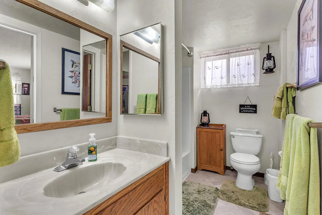 53037 Rockmere Drive, Idyllwild, California 92549 home-pic-25