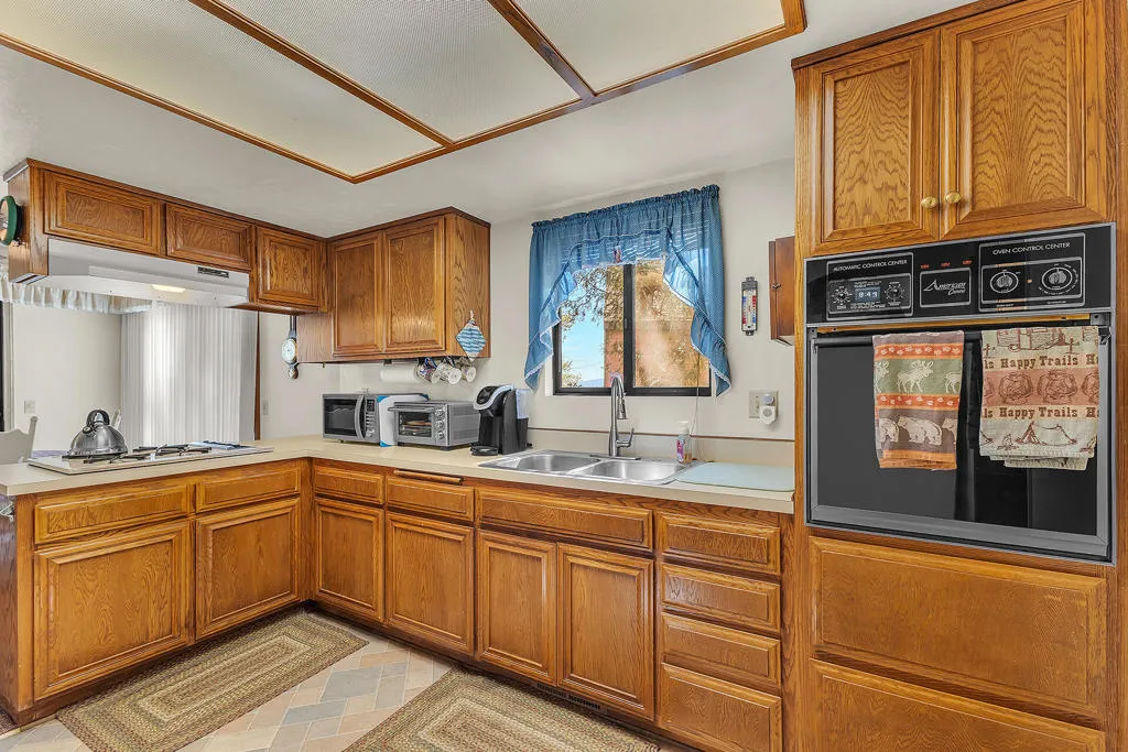 53037 Rockmere Drive, Idyllwild, California 92549 home-pic-22