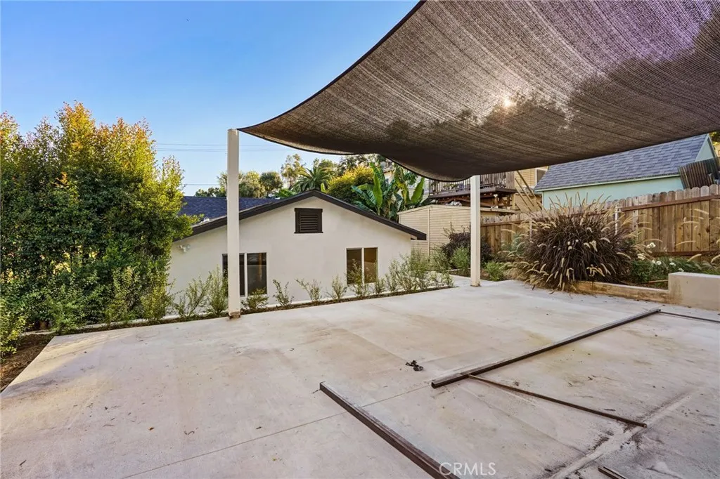5831 Tipton, Los Angeles, California 90042 home-pic-19