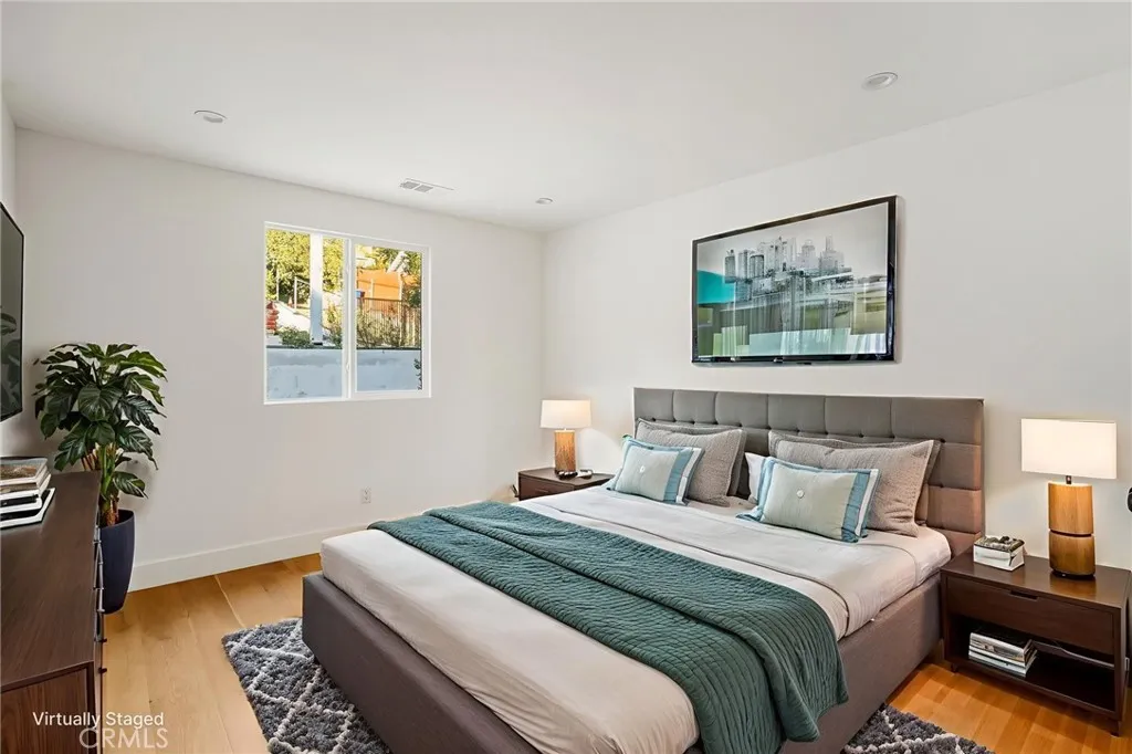 5831 Tipton, Los Angeles, California 90042 home-pic-9