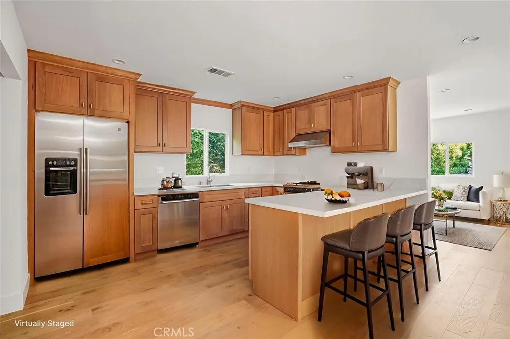 5831 Tipton, Los Angeles, California 90042 home-pic-7
