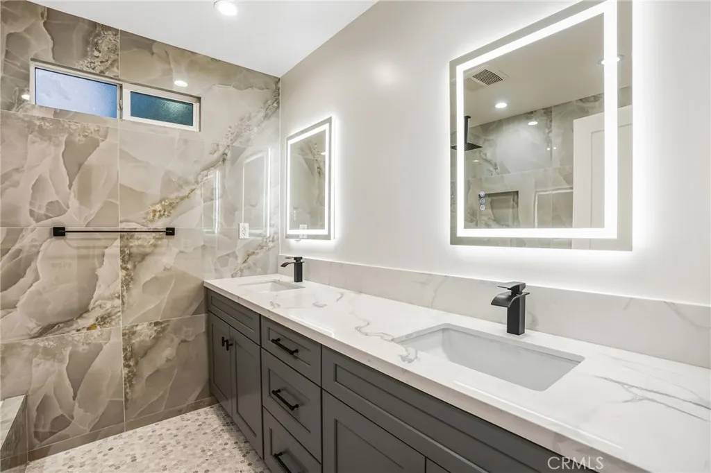 5831 Tipton, Los Angeles, California 90042 home-pic-10