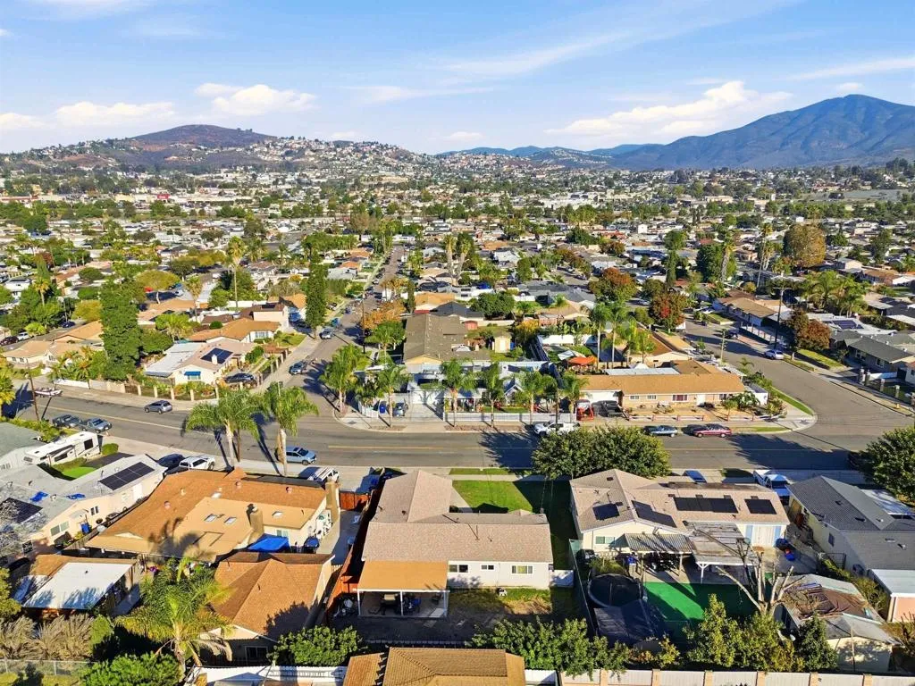 738 Carlsbad Street, Spring Valley, California 91977 home-pic-4