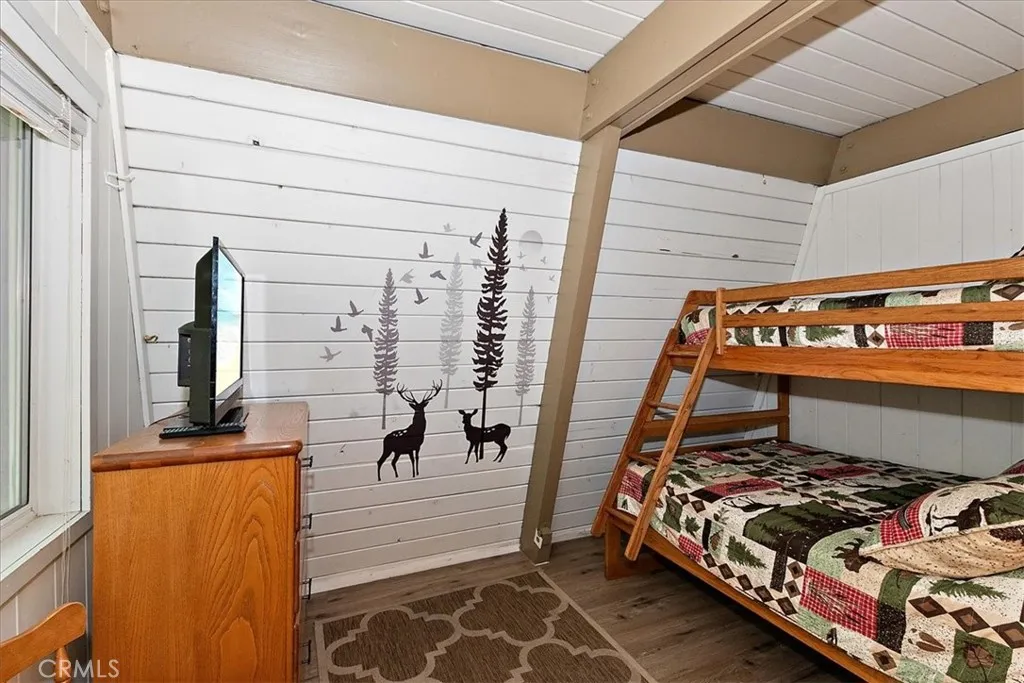 1351 Silverado, Big Bear City, California 92314 home-pic-17