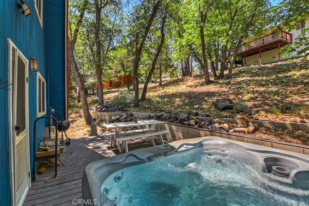 1351 Silverado, Big Bear City, California 92314 home-pic-20