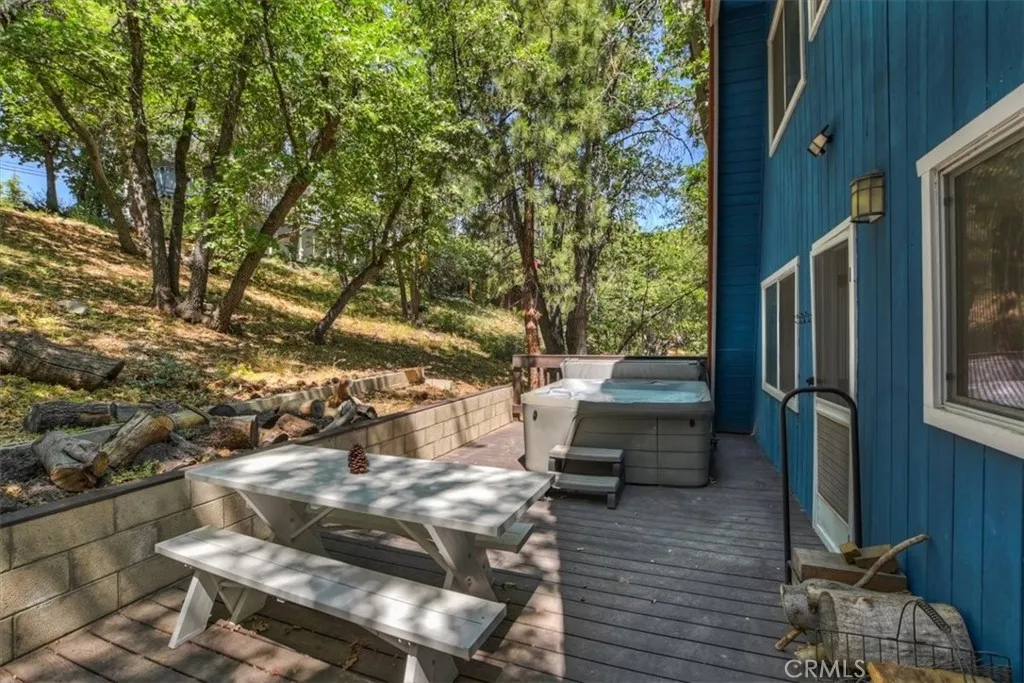 1351 Silverado, Big Bear City, California 92314 home-pic-19