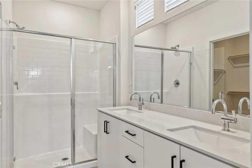15909 Blue Copper Way, Fontana, California 92336 home-pic-23