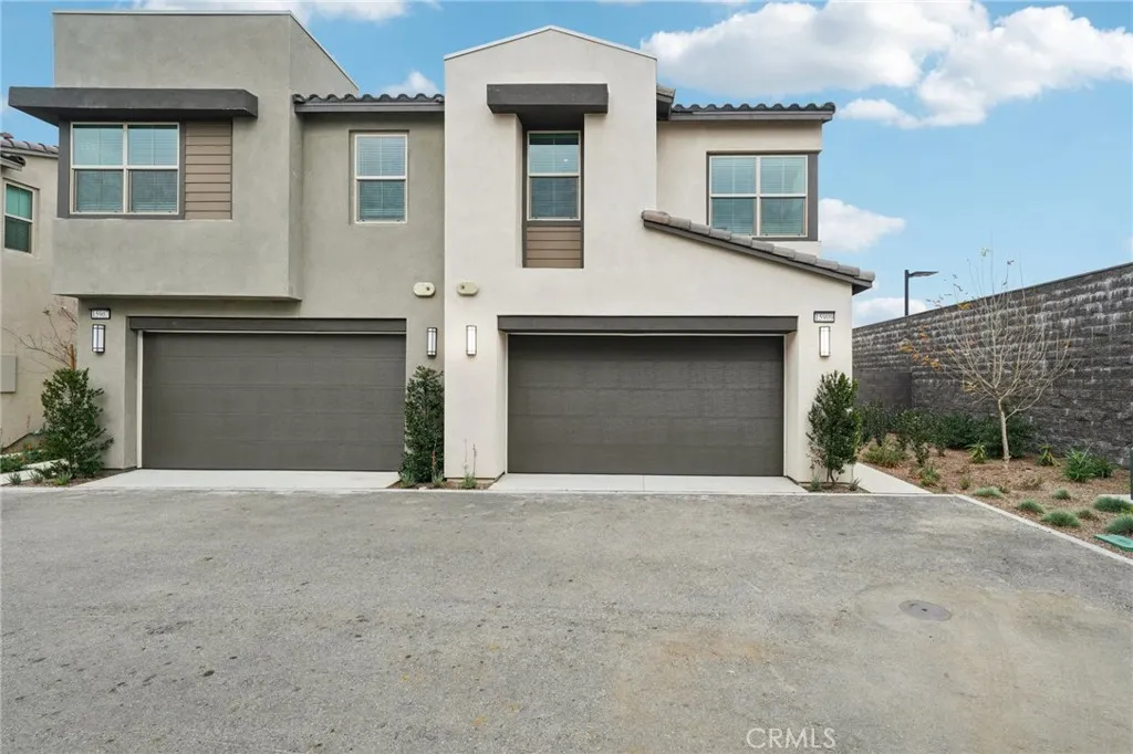 15909 Blue Copper Way, Fontana, California 92336 home-pic-3