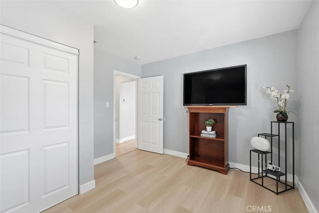 5017 W 118th Place, Hawthorne, California 90250 home-pic-38