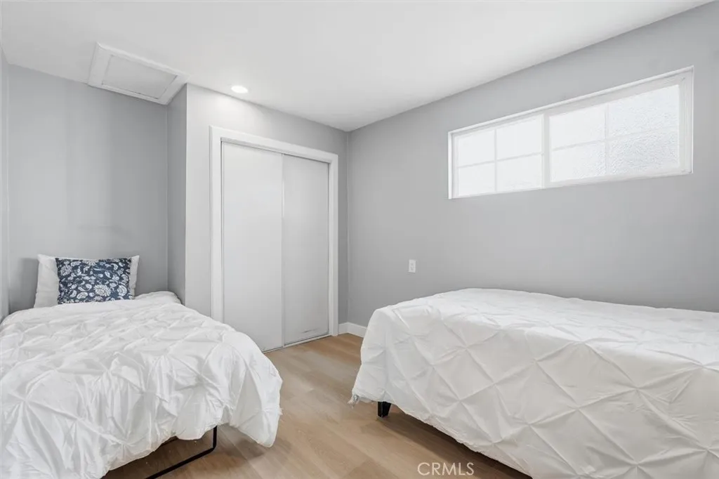 5017 W 118th Place, Hawthorne, California 90250 home-pic-32