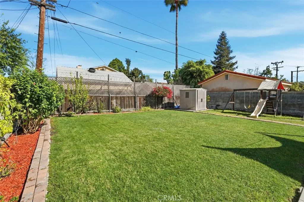 5017 W 118th Place, Hawthorne, California 90250 home-pic-44