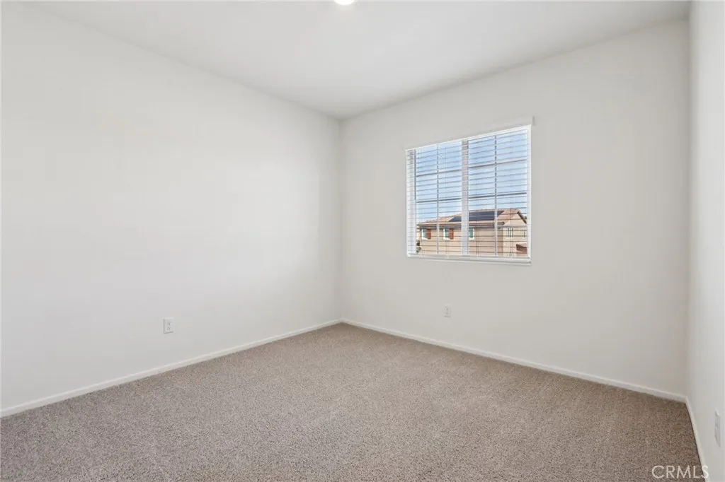 18774 Hampton Lane, Adelanto, California 92301 home-pic-25