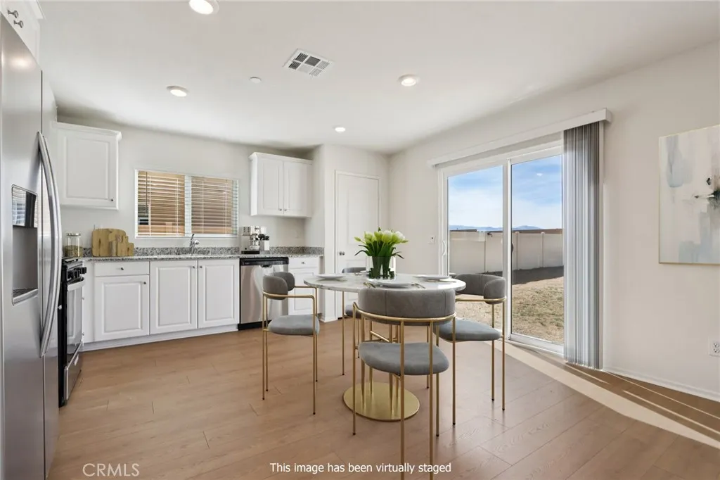 18774 Hampton Lane, Adelanto, California 92301 home-pic-15