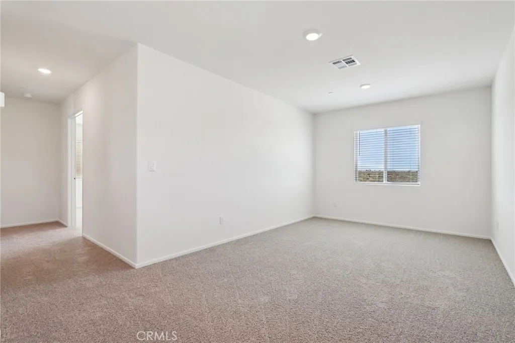 18774 Hampton Lane, Adelanto, California 92301 home-pic-17