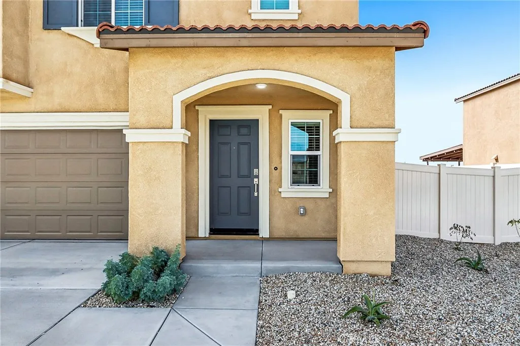 18774 Hampton Lane, Adelanto, California 92301 home-pic-5