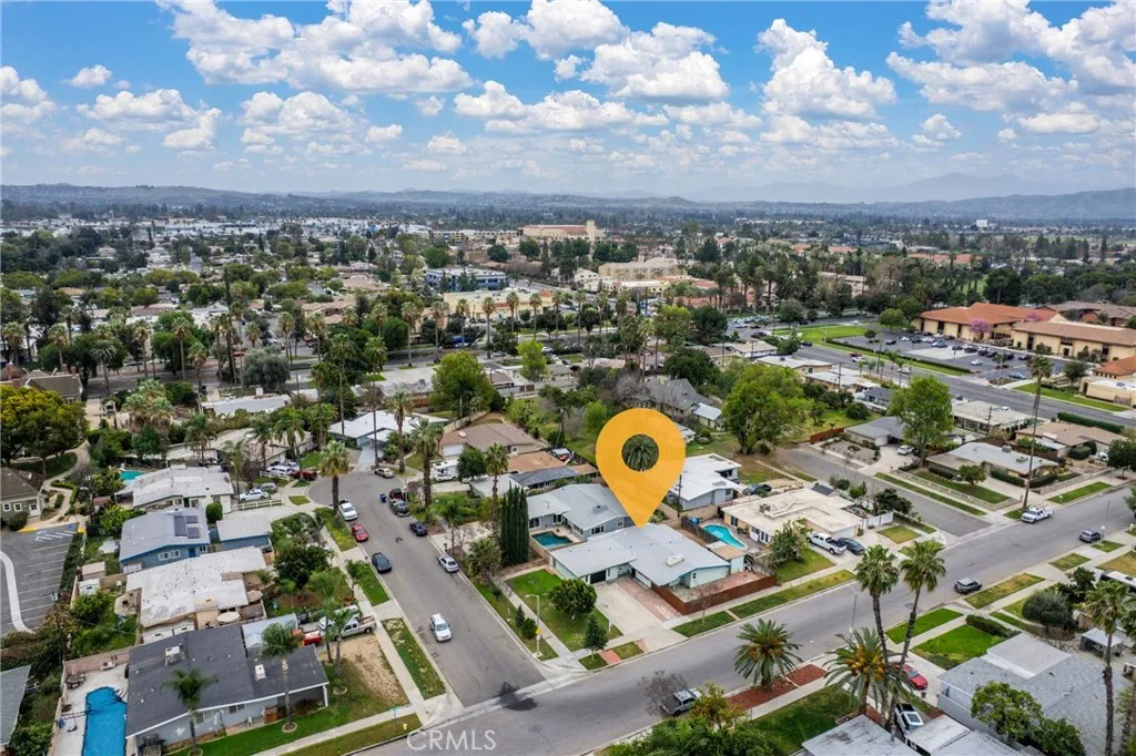 3866 Gates Place, Riverside, California 92504 home-pic-40
