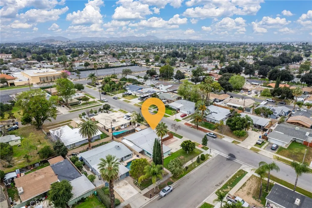 3866 Gates Place, Riverside, California 92504 home-pic-36