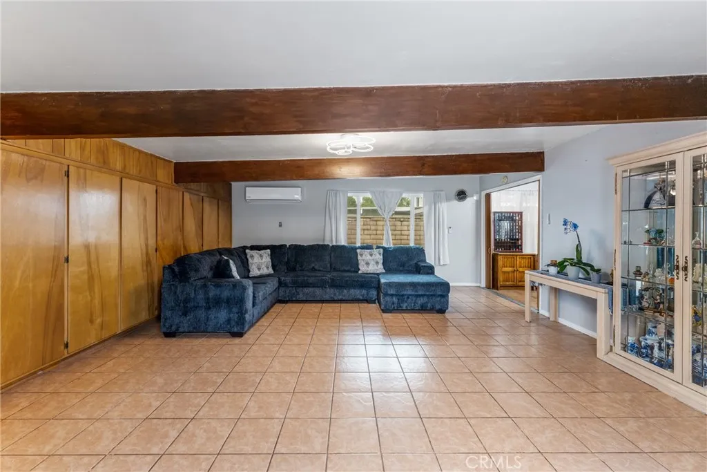 3866 Gates Place, Riverside, California 92504 home-pic-6