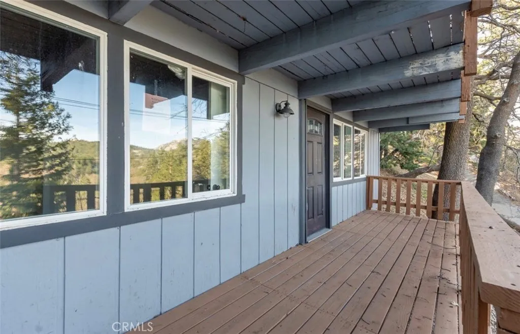 31954 Pine Cone, Running Springs, California 92382 home-pic-15