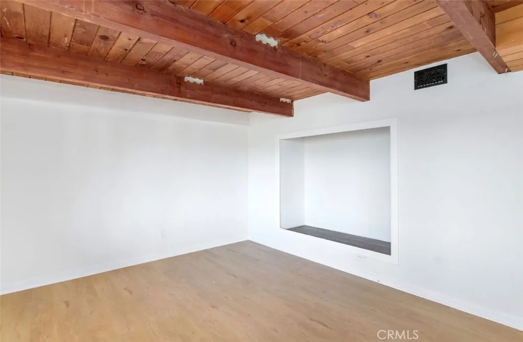 31954 Pine Cone, Running Springs, California 92382 home-pic-21