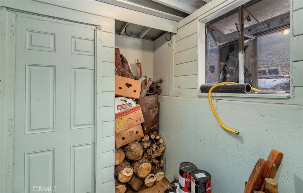 31954 Pine Cone, Running Springs, California 92382 home-pic-37